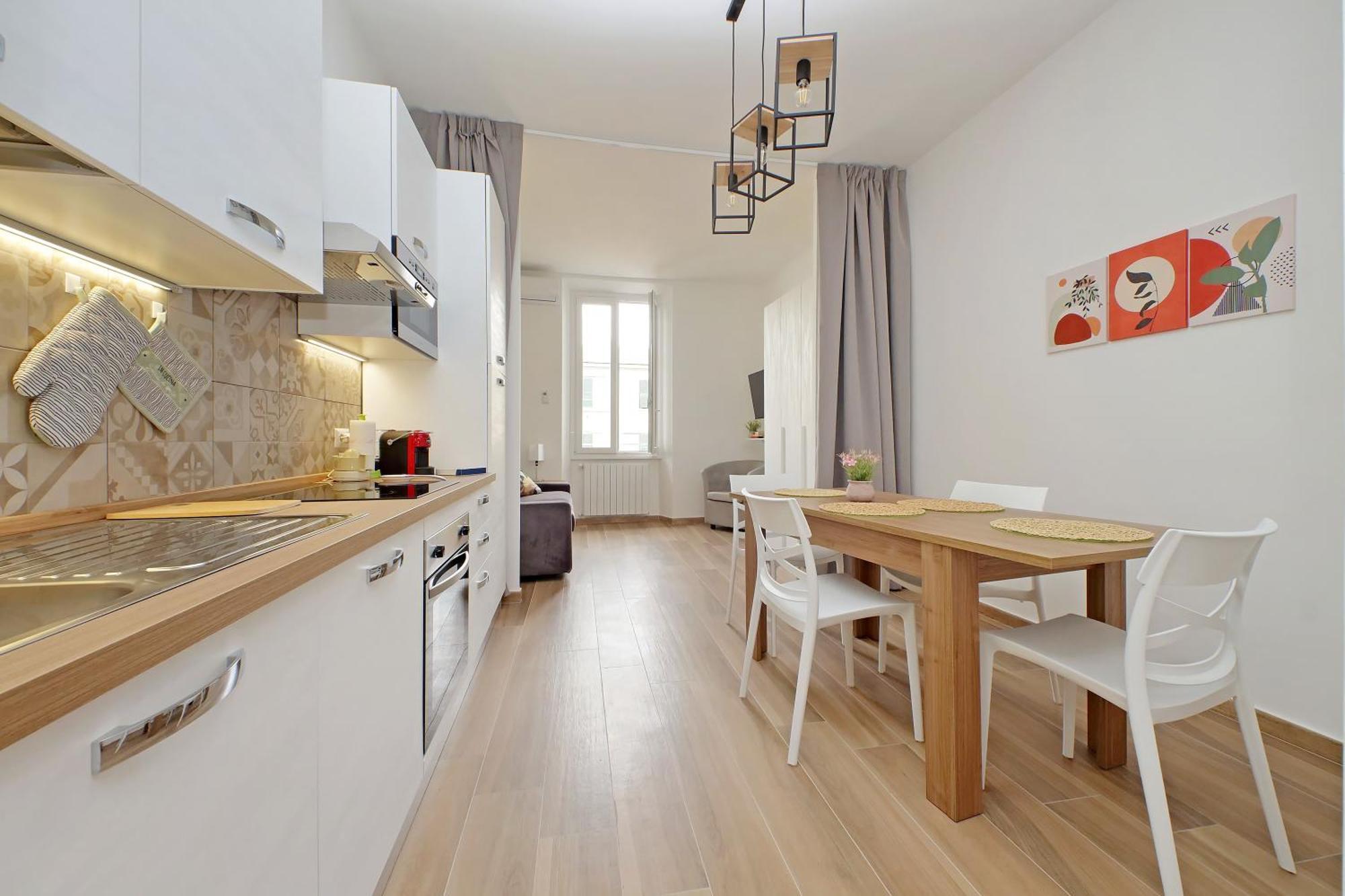 Prestigious Re Di Apartment Rom